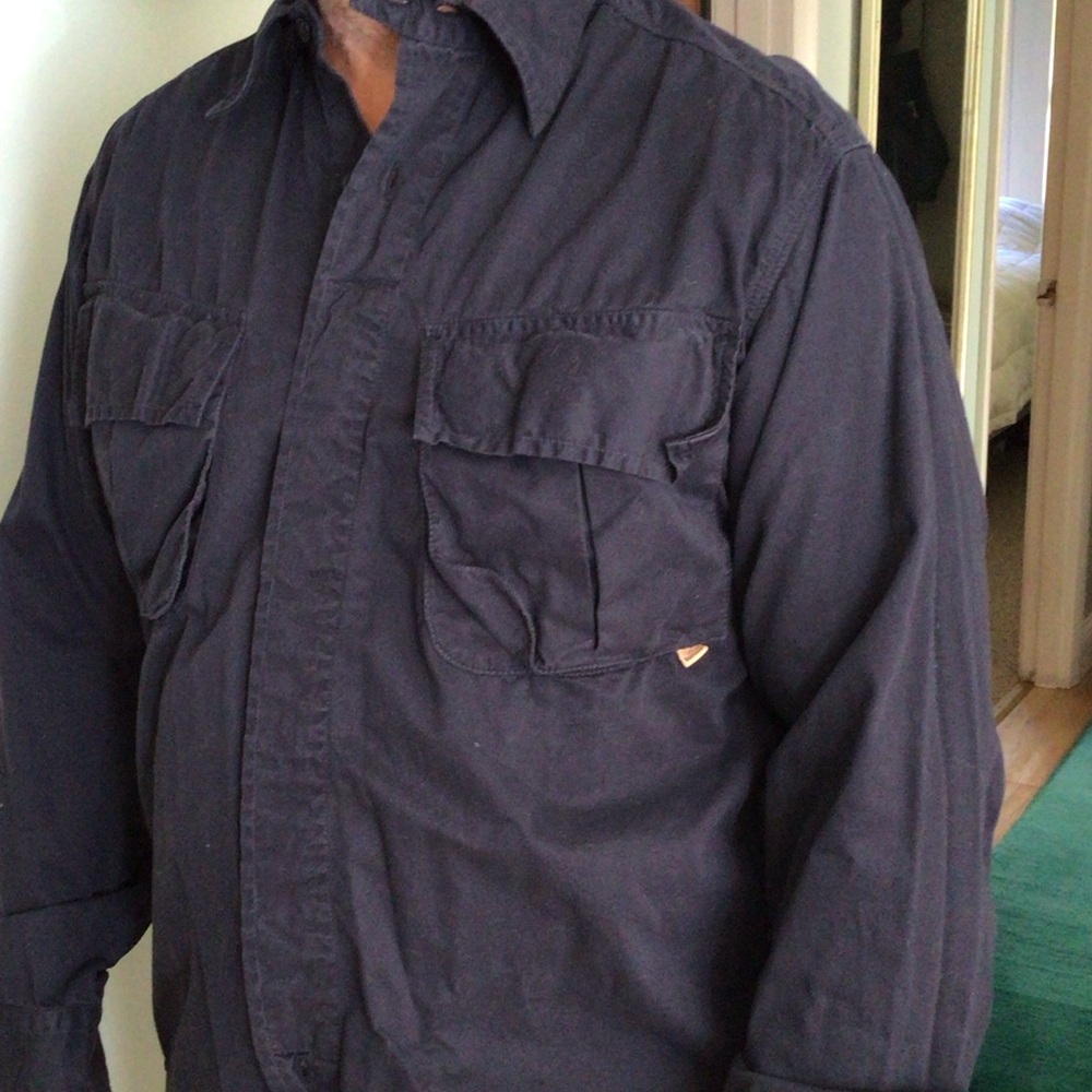 Barbour Men's Casual Twill Button Down Shirt with Deep Pockets Navy M/L